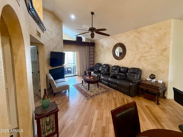 10301 N 70TH Street 225, Paradise Valley, AZ 85253