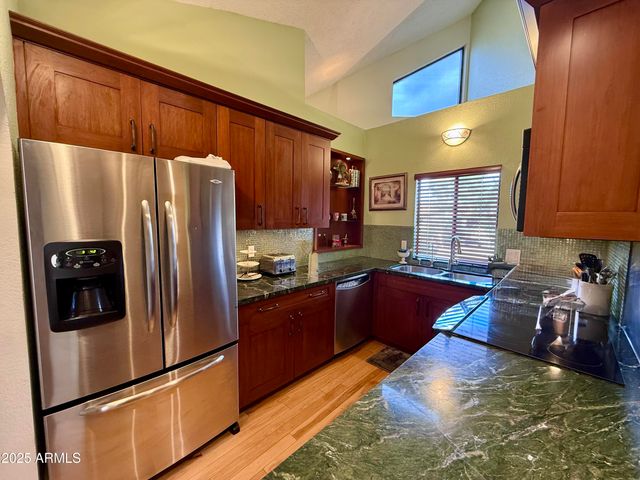 10301 N 70TH Street 225, Paradise Valley, AZ 85253