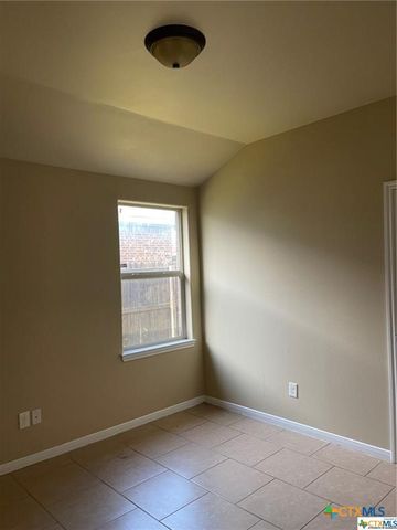 4307 Cambridge Drive B, Killeen, TX 76549