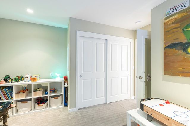 1625 Madrone Ave, Healdsburg, CA 95448