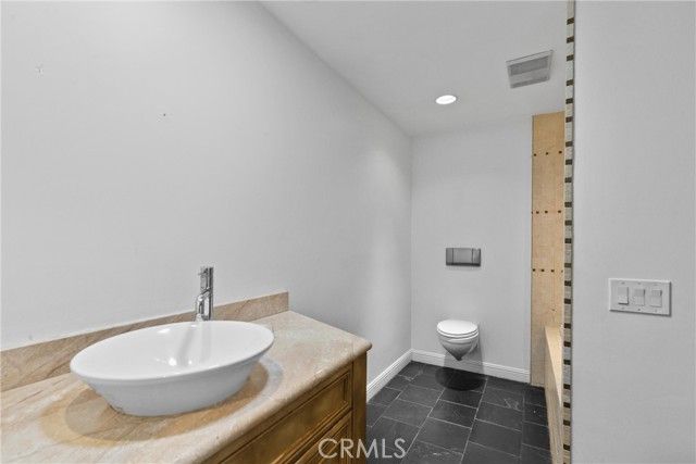 1 Clancy Lane, Rancho Mirage, CA 92270