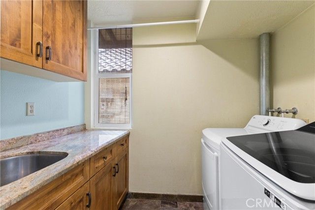 1 Clancy Lane, Rancho Mirage, CA 92270