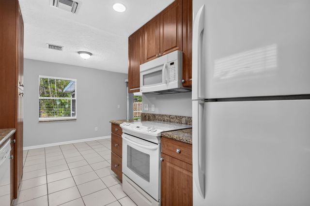 1058 Fernlea Drive, West Palm Beach, FL 33417