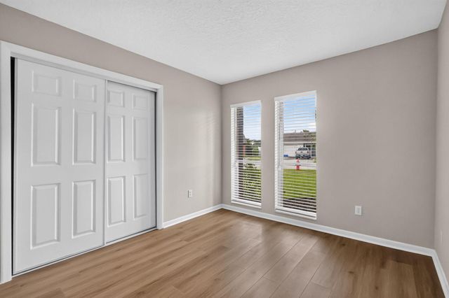 1058 Fernlea Drive, West Palm Beach, FL 33417