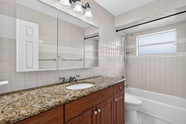 1058 Fernlea Drive, West Palm Beach, FL 33417