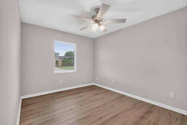 1058 Fernlea Drive, West Palm Beach, FL 33417