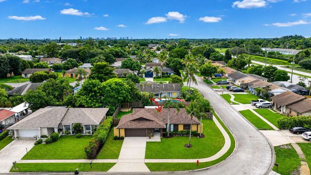 1058 Fernlea Drive, West Palm Beach, FL 33417
