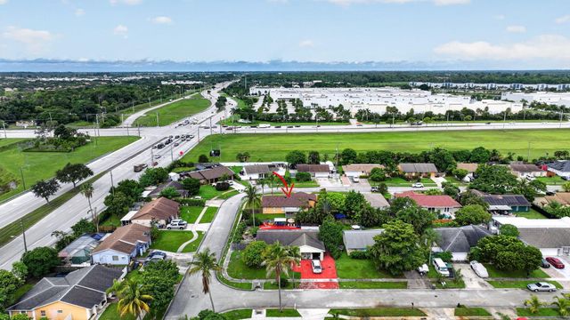 1058 Fernlea Drive, West Palm Beach, FL 33417