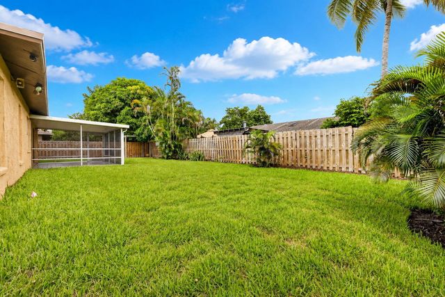 1058 Fernlea Drive, West Palm Beach, FL 33417