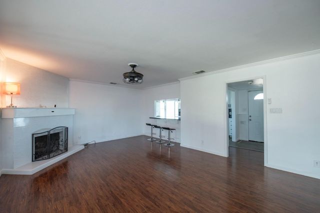 1918 N Weber Avenue, Fresno, CA 93705