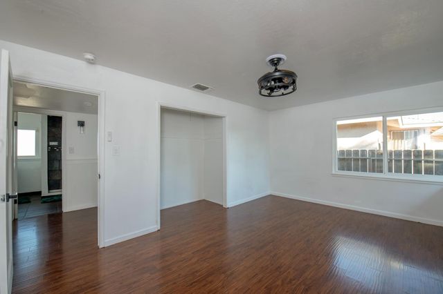 1918 N Weber Avenue, Fresno, CA 93705