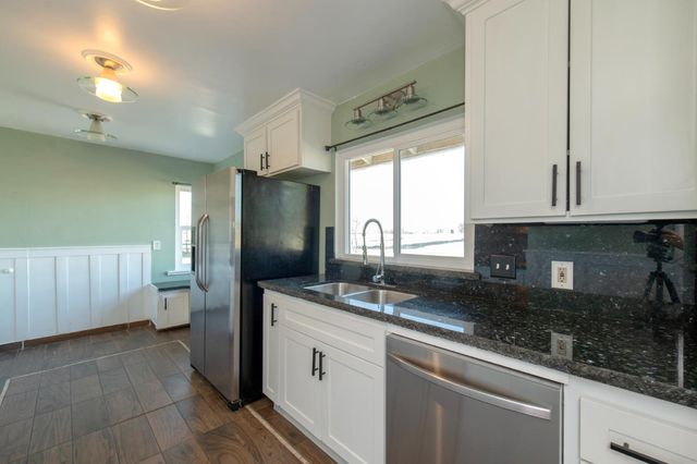 1918 N Weber Avenue, Fresno, CA 93705