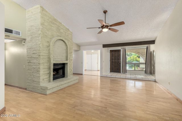 3004 W PHELPS Road, Phoenix, AZ 85053