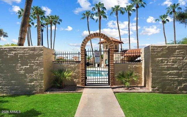 3004 W PHELPS Road, Phoenix, AZ 85053