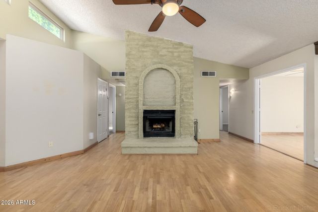 3004 W PHELPS Road, Phoenix, AZ 85053