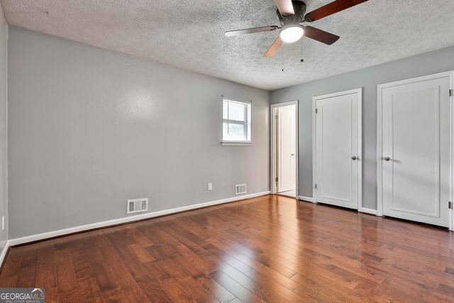 9138 Sunset Drive, Jonesboro, GA 30238