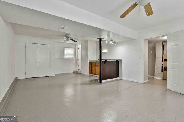 9138 Sunset Drive, Jonesboro, GA 30238