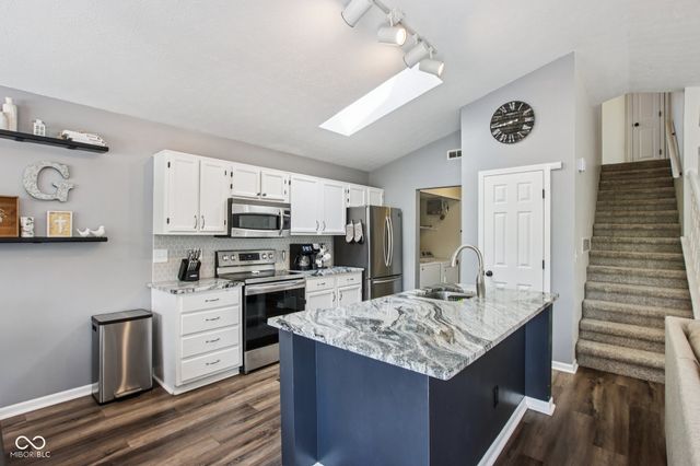 5646 Fox Glove Lane, Indianapolis, IN 46254