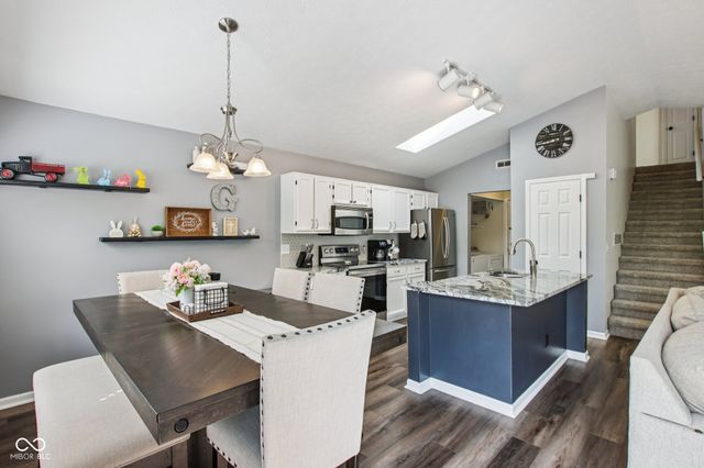 5646 Fox Glove Lane, Indianapolis, IN 46254