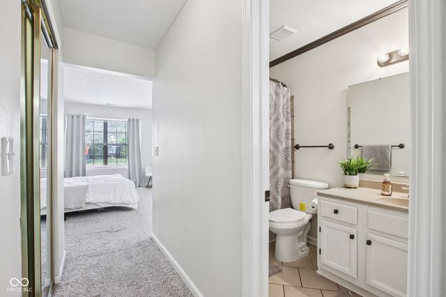 5646 Fox Glove Lane, Indianapolis, IN 46254