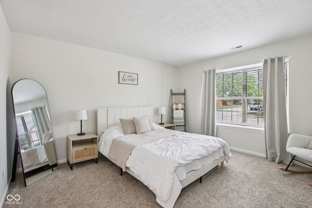 5646 Fox Glove Lane, Indianapolis, IN 46254