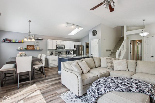 5646 Fox Glove Lane, Indianapolis, IN 46254