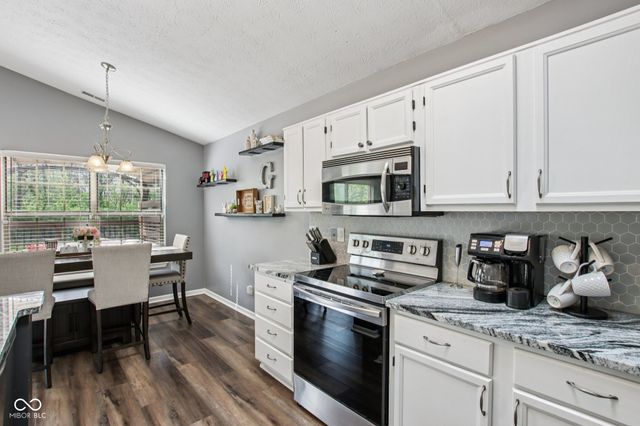 5646 Fox Glove Lane, Indianapolis, IN 46254