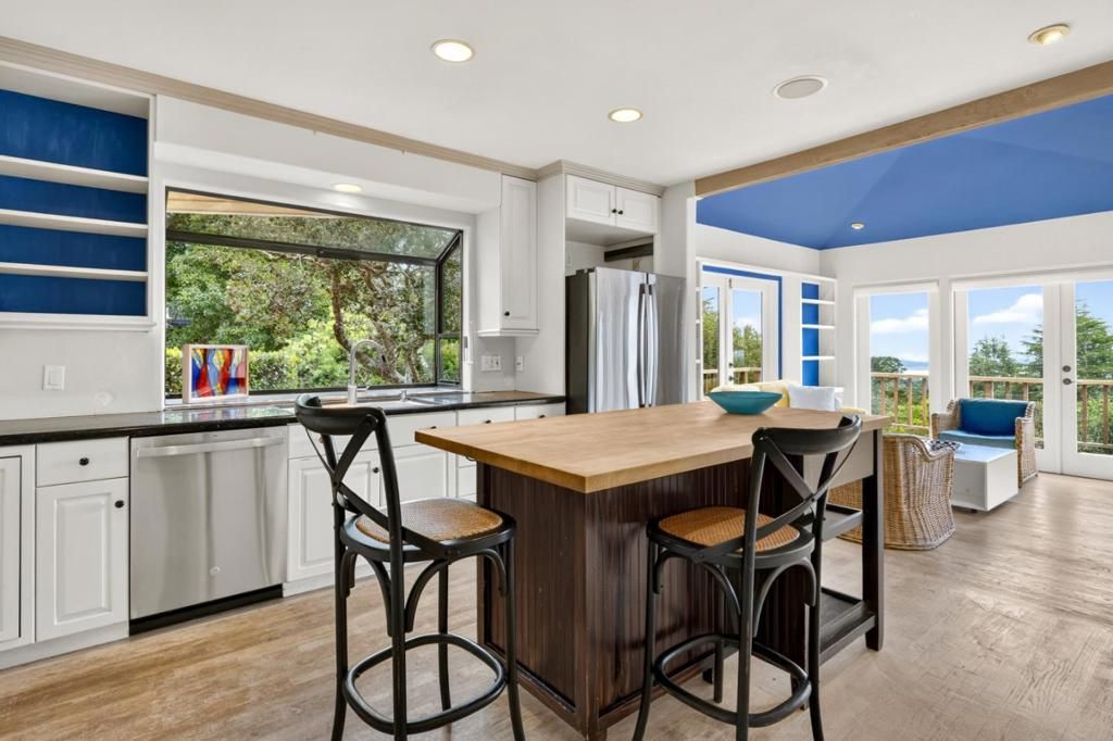 Image 8 of property listing at 24400 S. San Luis Avenue, Carmel, CA 93923