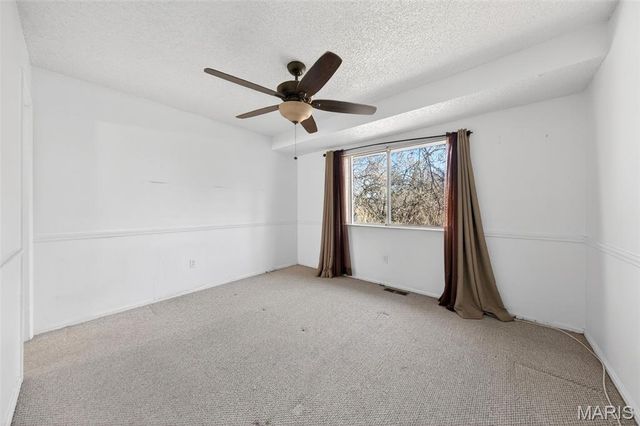 12902 Vista Ridge Lane, Unincorporated, MO 63138