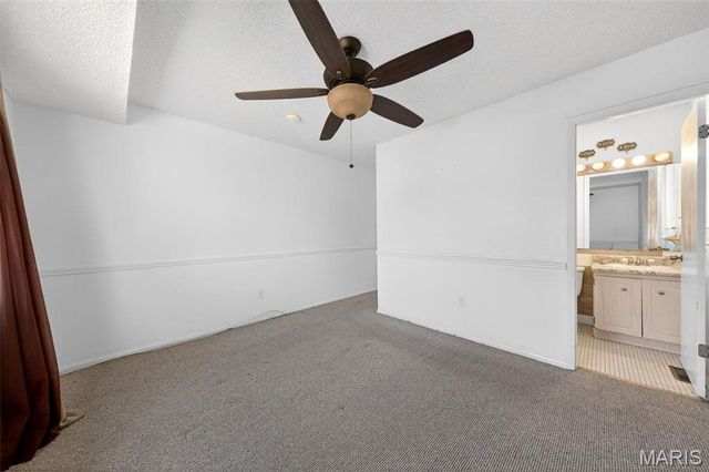 12902 Vista Ridge Lane, Unincorporated, MO 63138