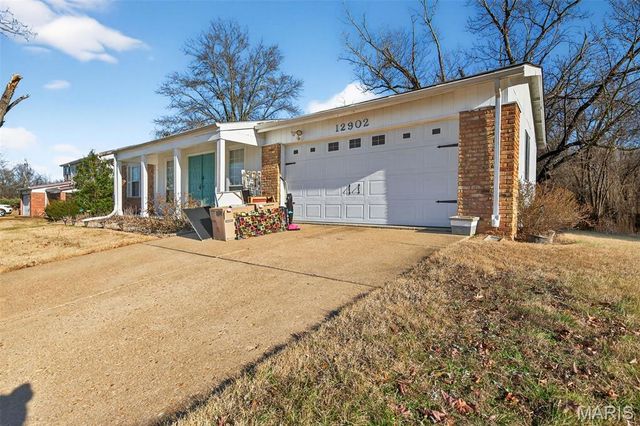 12902 Vista Ridge Lane, Unincorporated, MO 63138