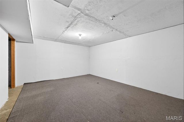 12902 Vista Ridge Lane, Unincorporated, MO 63138