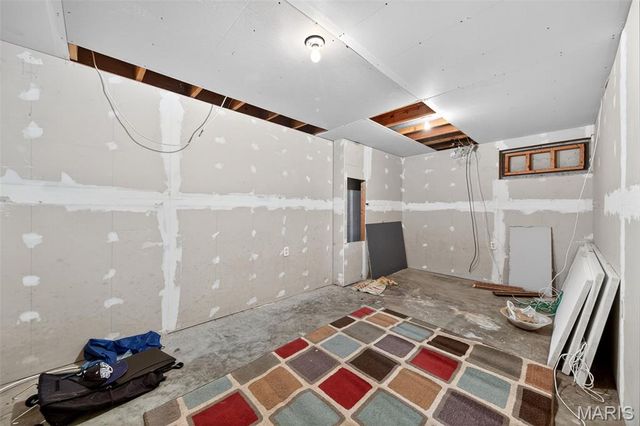 12902 Vista Ridge Lane, Unincorporated, MO 63138