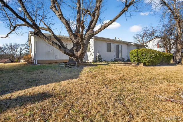 12902 Vista Ridge Lane, Unincorporated, MO 63138