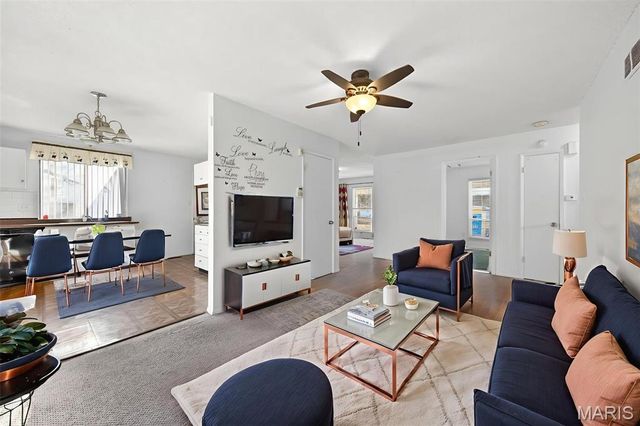 12902 Vista Ridge Lane, Unincorporated, MO 63138