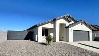 5112 E Monreal Ln, San Luis, AZ 85336