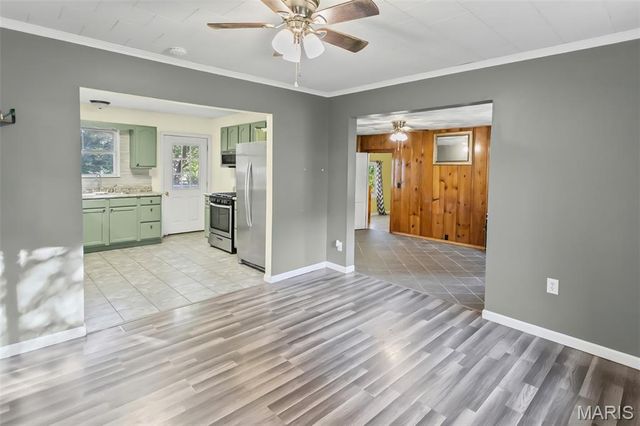 305 Vineyard, Hardin, IL 62047