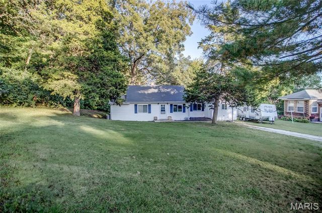 305 Vineyard, Hardin, IL 62047