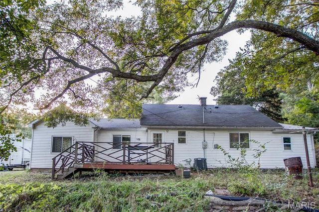 305 Vineyard, Hardin, IL 62047