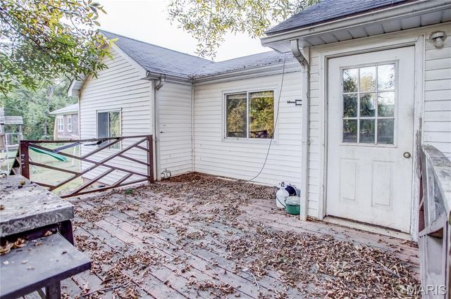 305 Vineyard, Hardin, IL 62047