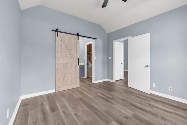 547 Donna Dr, Clarksville, TN 37042