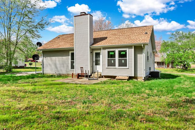 547 Donna Dr, Clarksville, TN 37042