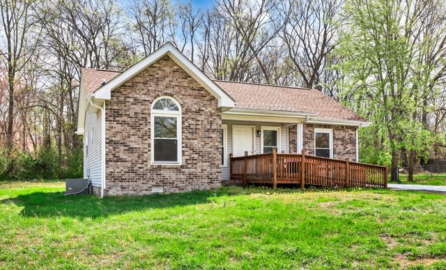 547 Donna Dr, Clarksville, TN 37042