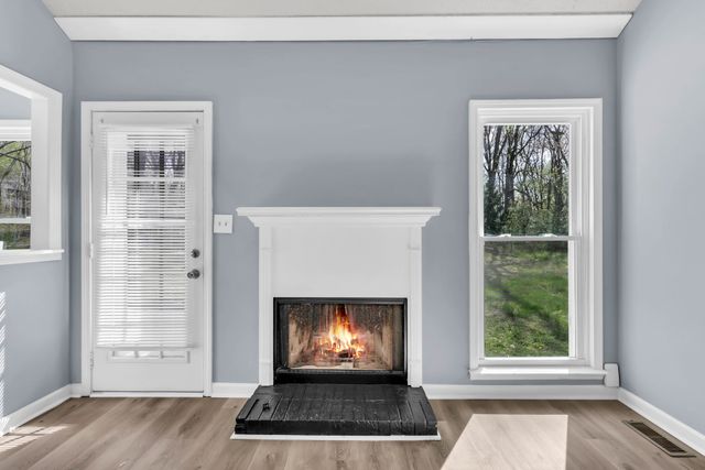 547 Donna Dr, Clarksville, TN 37042