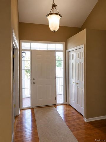 29377 Whistler Drive, Novi, MI 48377