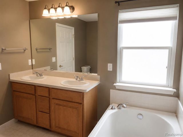 29377 Whistler Drive, Novi, MI 48377