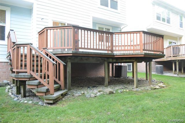 29377 Whistler Drive, Novi, MI 48377