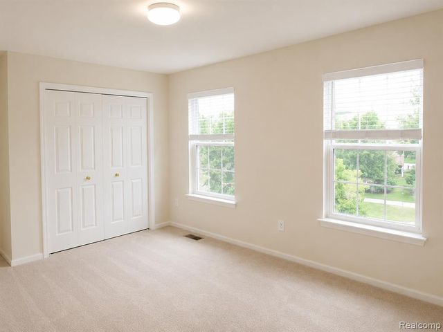 29377 Whistler Drive, Novi, MI 48377