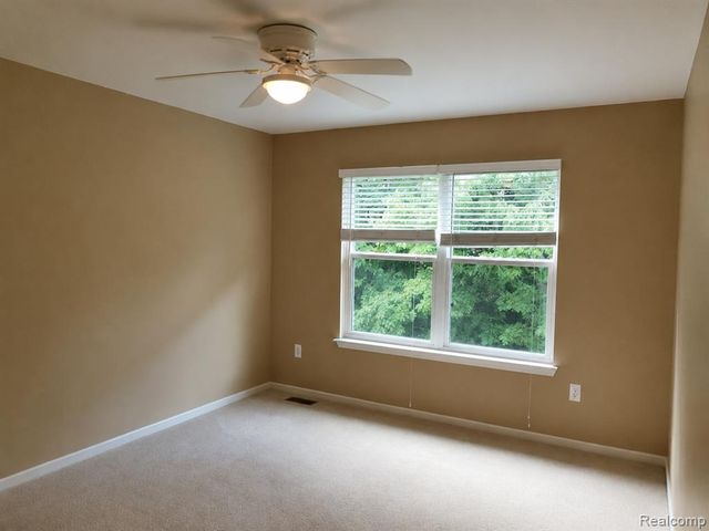 29377 Whistler Drive, Novi, MI 48377