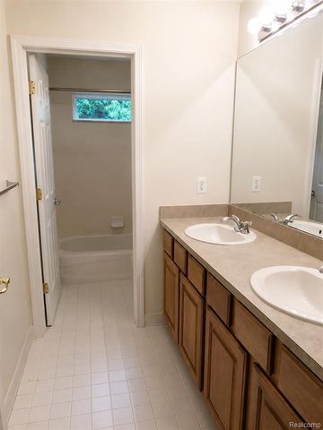 29377 Whistler Drive, Novi, MI 48377